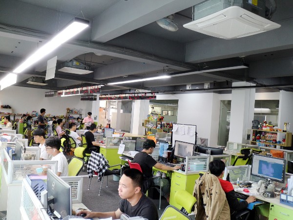 塑胶玩具加工厂家能做设计包生产吗？